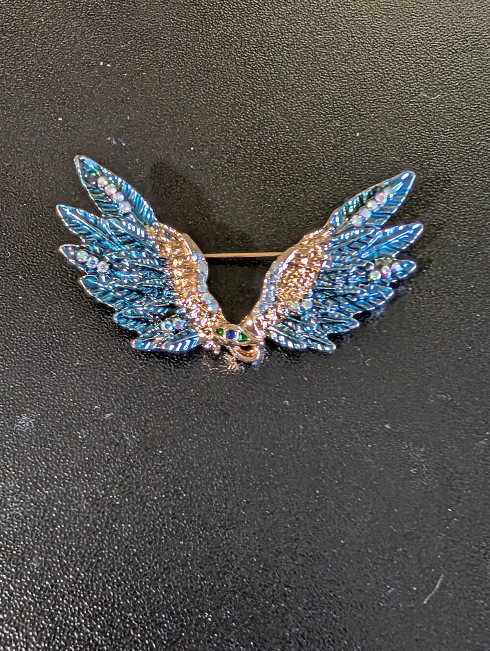 Blue Crystal Wing Brooch - Sparkling Women’s Jewelry
